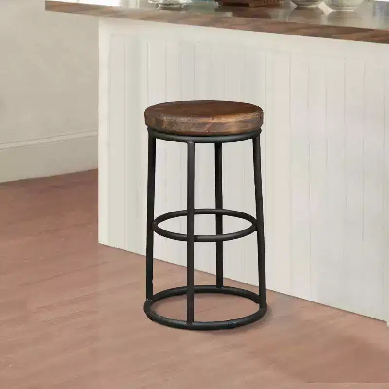 Sgabello da bancone Aurora Classic da interni in legno e metallo 24 pollici con poggiapiedi, marrone/nero