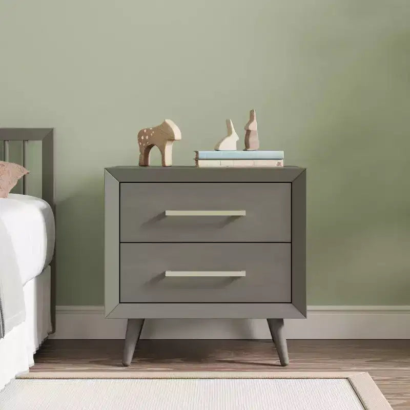 Comodino Child Craft Cranbrook a 2 cassetti per cameretta o stanza da letto, cassetti grandi, realizzato in robusto legno di pino, finitura atossica e sicura per i bambini