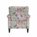 Poltrona decorativa tradizionale Janet con braccioli arrotolati, borchie color peltro e motivo floreale rosa di Handy Living