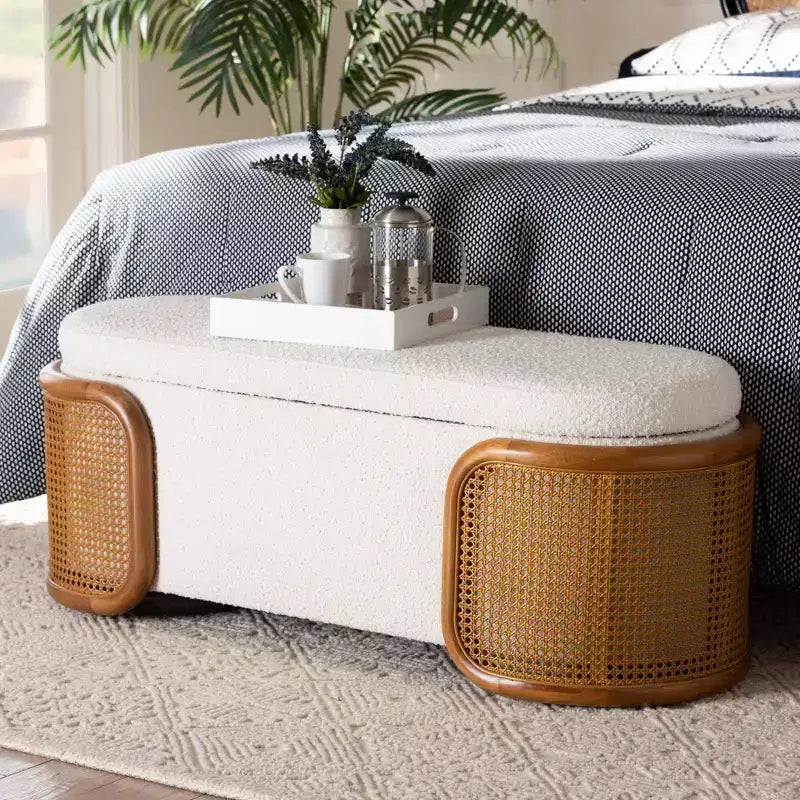 Panca contenitore in tessuto bouclé Basira: con coperchio sollevabile, ovale, stile Japandi