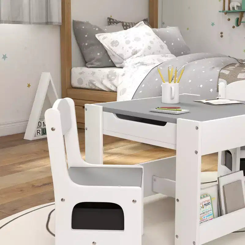 Qaba Set Tavolo e 2 Sedie per Bambini 3 Pezzi, Tavolino per Bambini 2 in 1 con Piano Reversibile, Lavagna, Contenitori e Scaffali